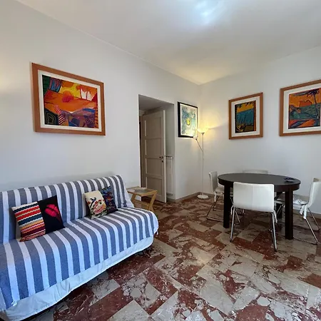 Casina San Michele Con Parcheggio راباللو